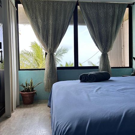 Front Beach Private Room With Shared Bathroom Cancún Exteriér fotografie
