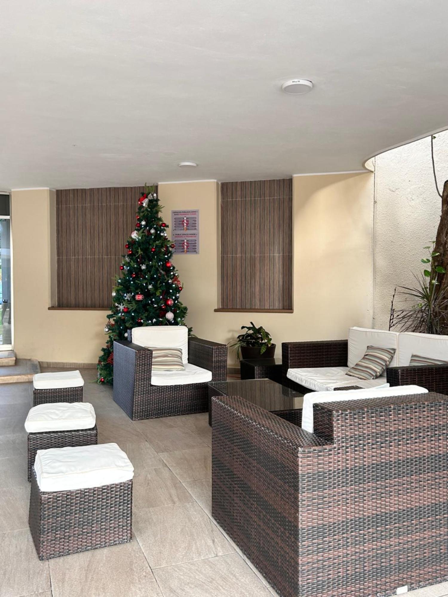 Front Beach Private Room With Shared Bathroom Cancún Exteriér fotografie
